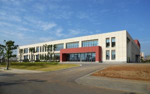 中兴调侃Axon30智能手机和摄像头显示屏不足